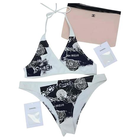 maillot de bain chanel 2 pièces